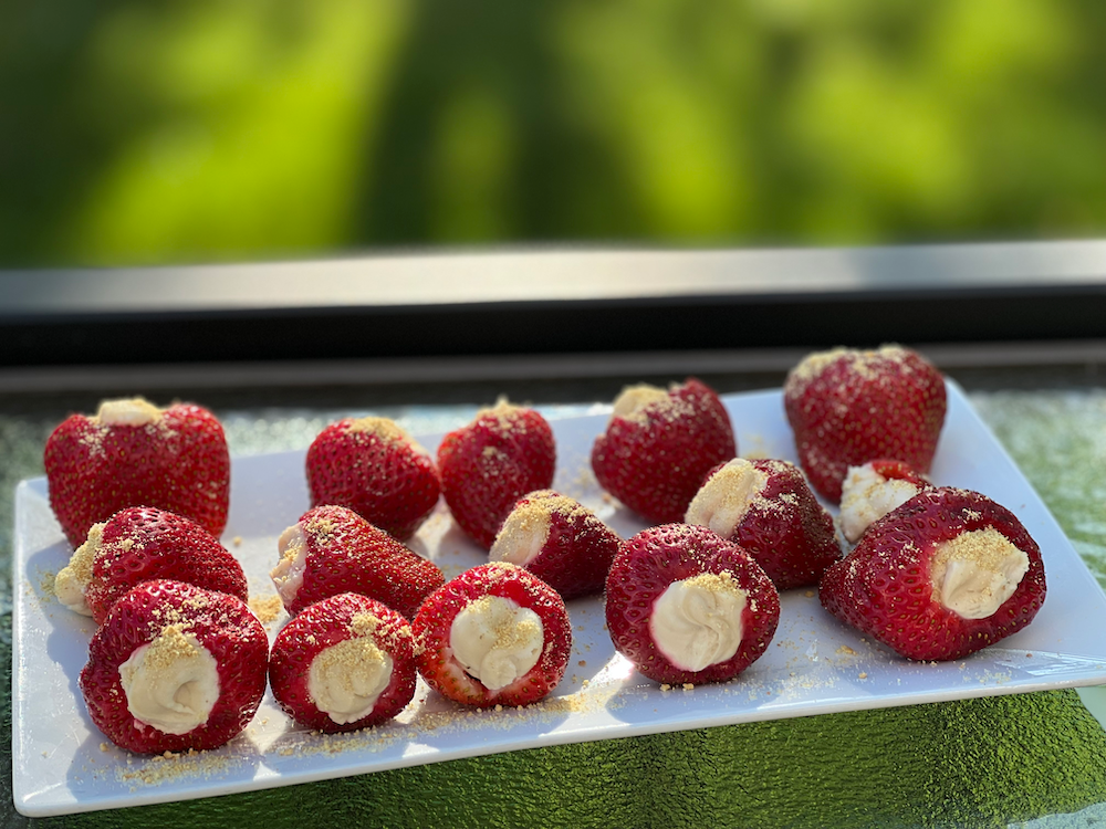 Cheesecake Stuffed Strawberries – Fustini's Oils & Vinegars