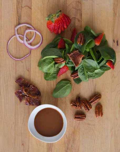 Spinach Salad with Strawberries and Honeyed Pecans – Fustini's Oils & Vinegars