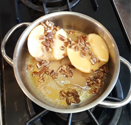 Baked Apples with Cajeta – Fustini's Oils & Vinegars