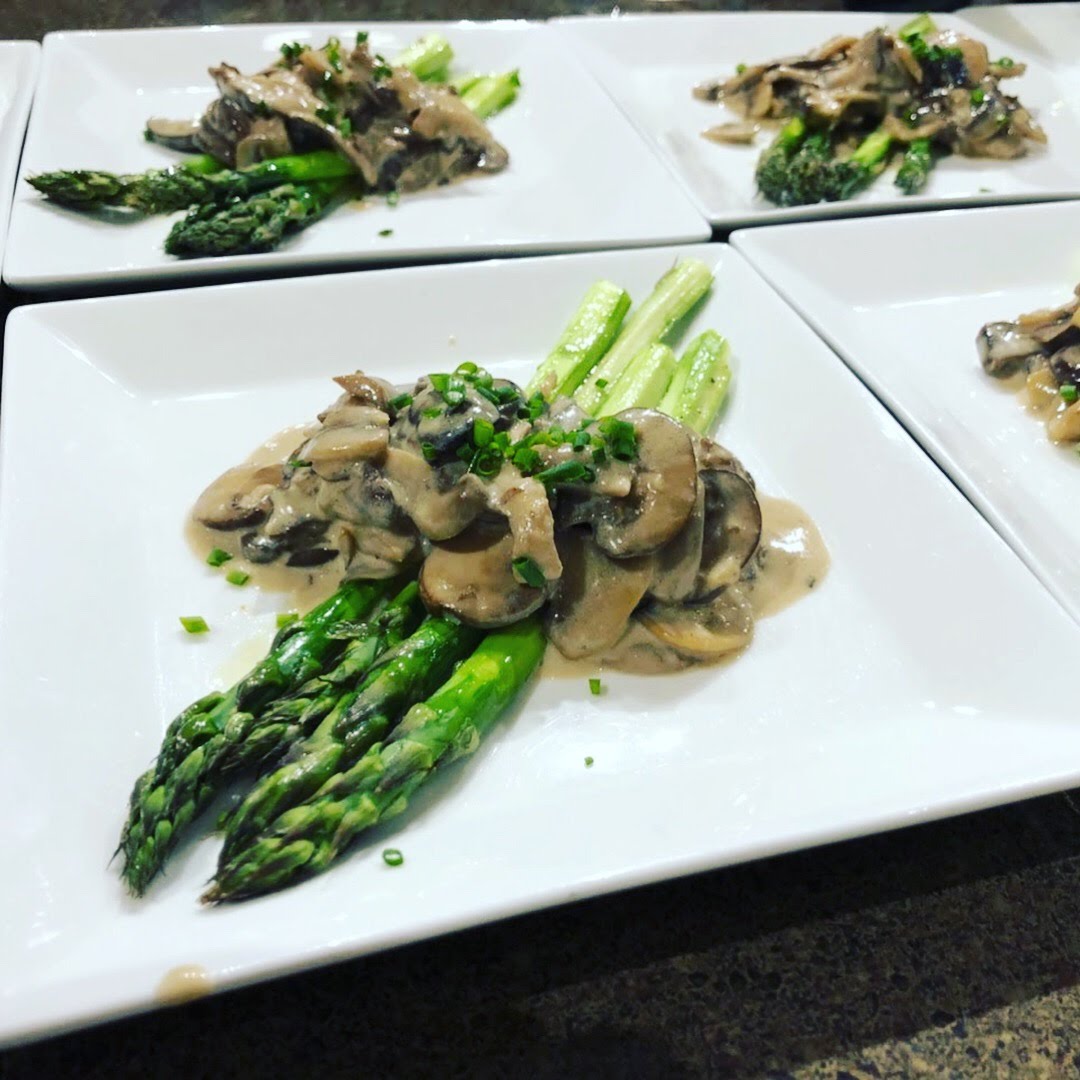Asparagus with Sautéed Mushrooms and Truffle Chive Fondue – Fustini's Oils & Vinegars