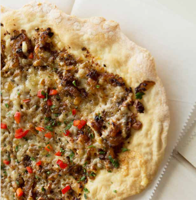 Mushroom and Onion Pizza – Fustini's Oils & Vinegars