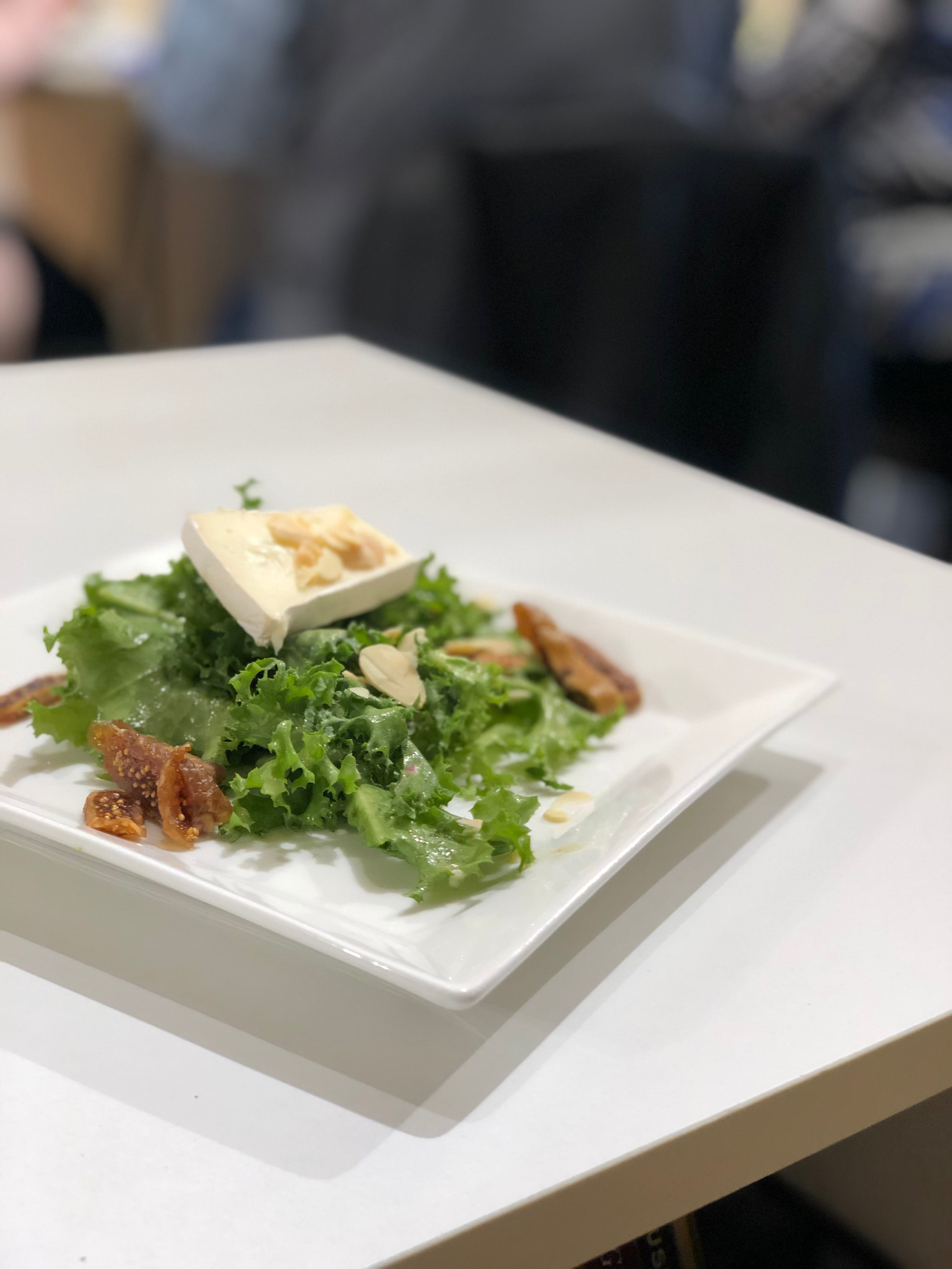 Frisee Salad – Fustini's Oils & Vinegars