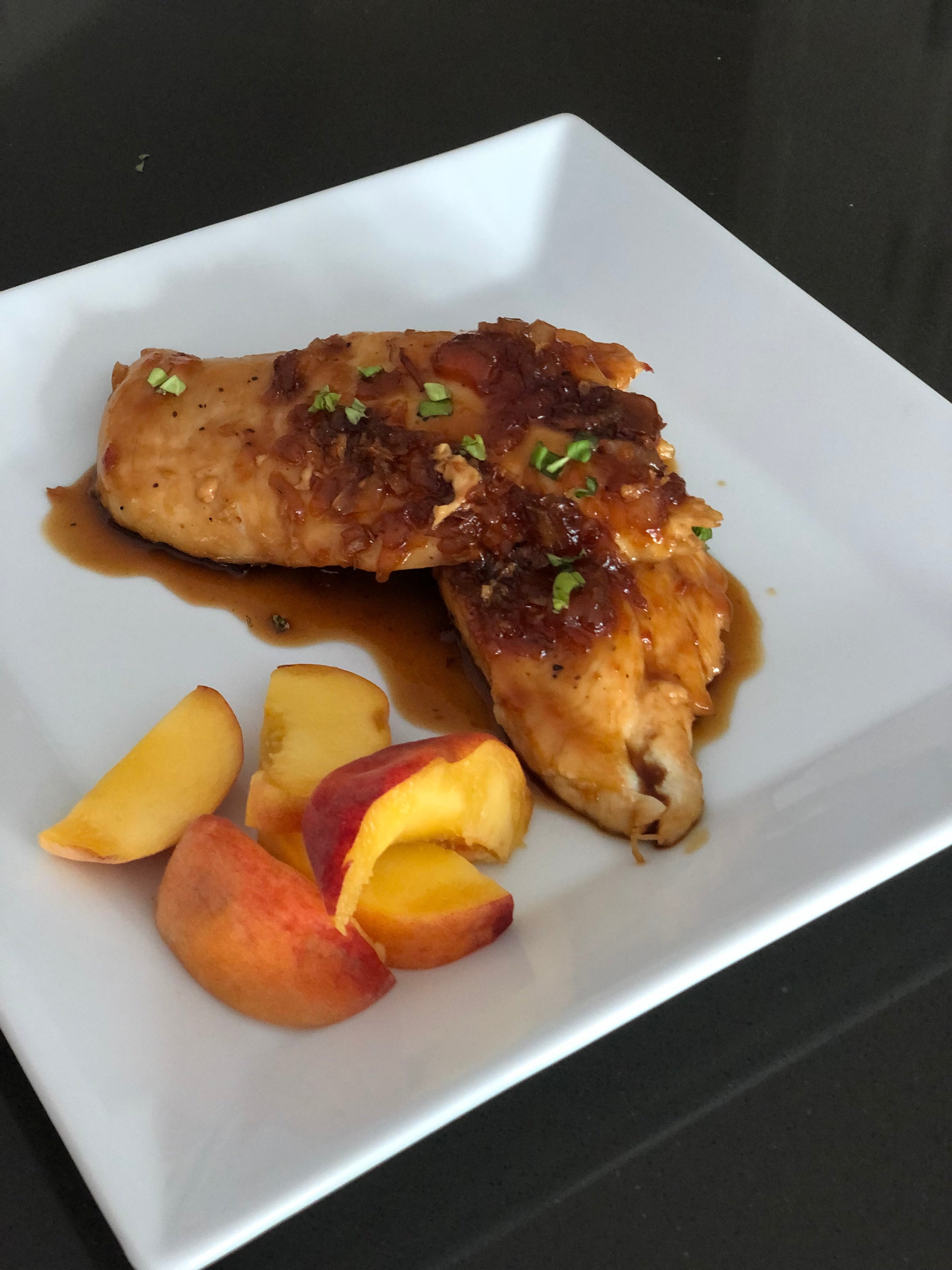 Garlic and Peach Sautéed Chicken – Fustini's Oils & Vinegars