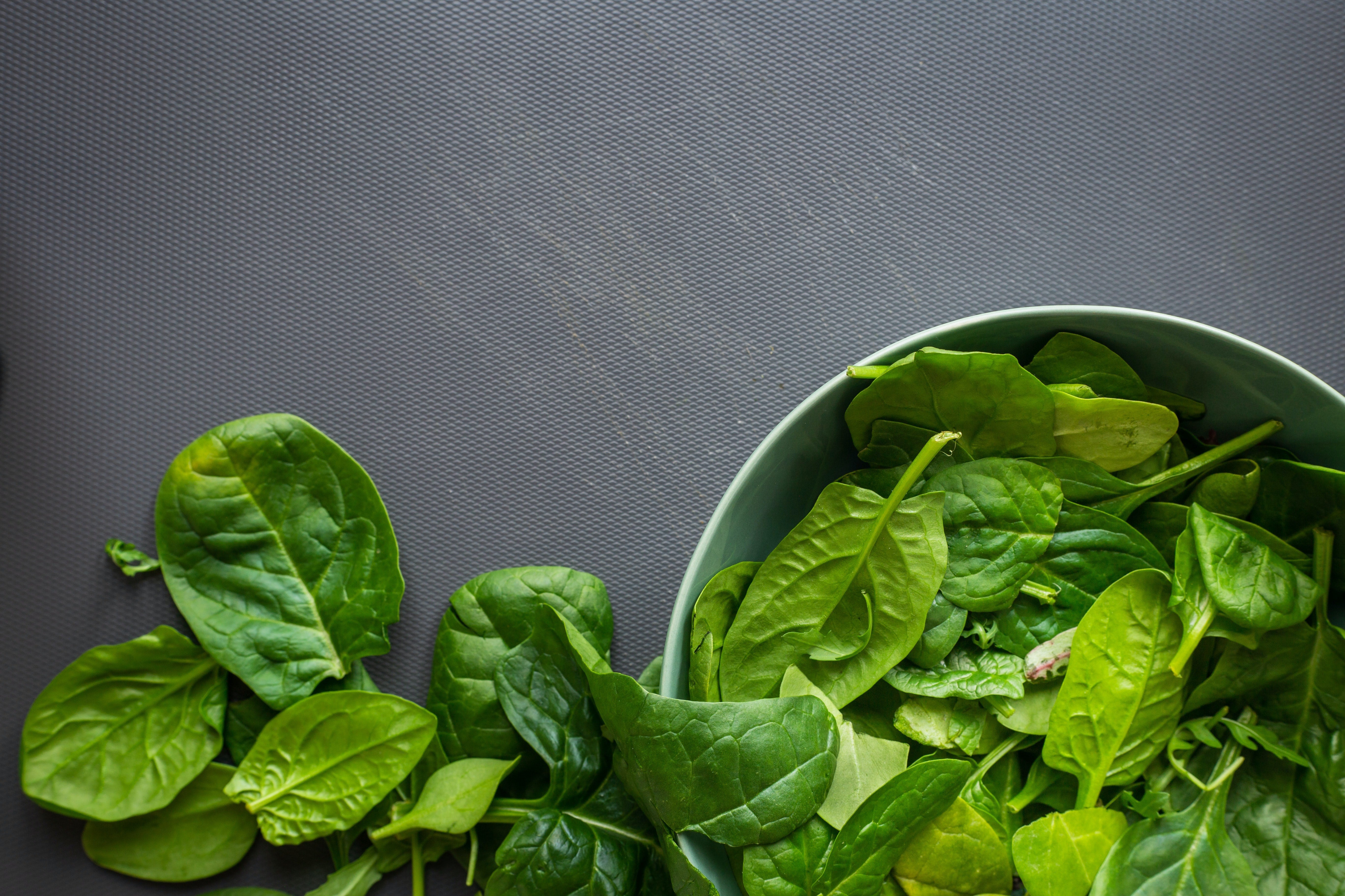 Baby Spinach and Red Pepper Sauté – Fustini's Oils & Vinegars