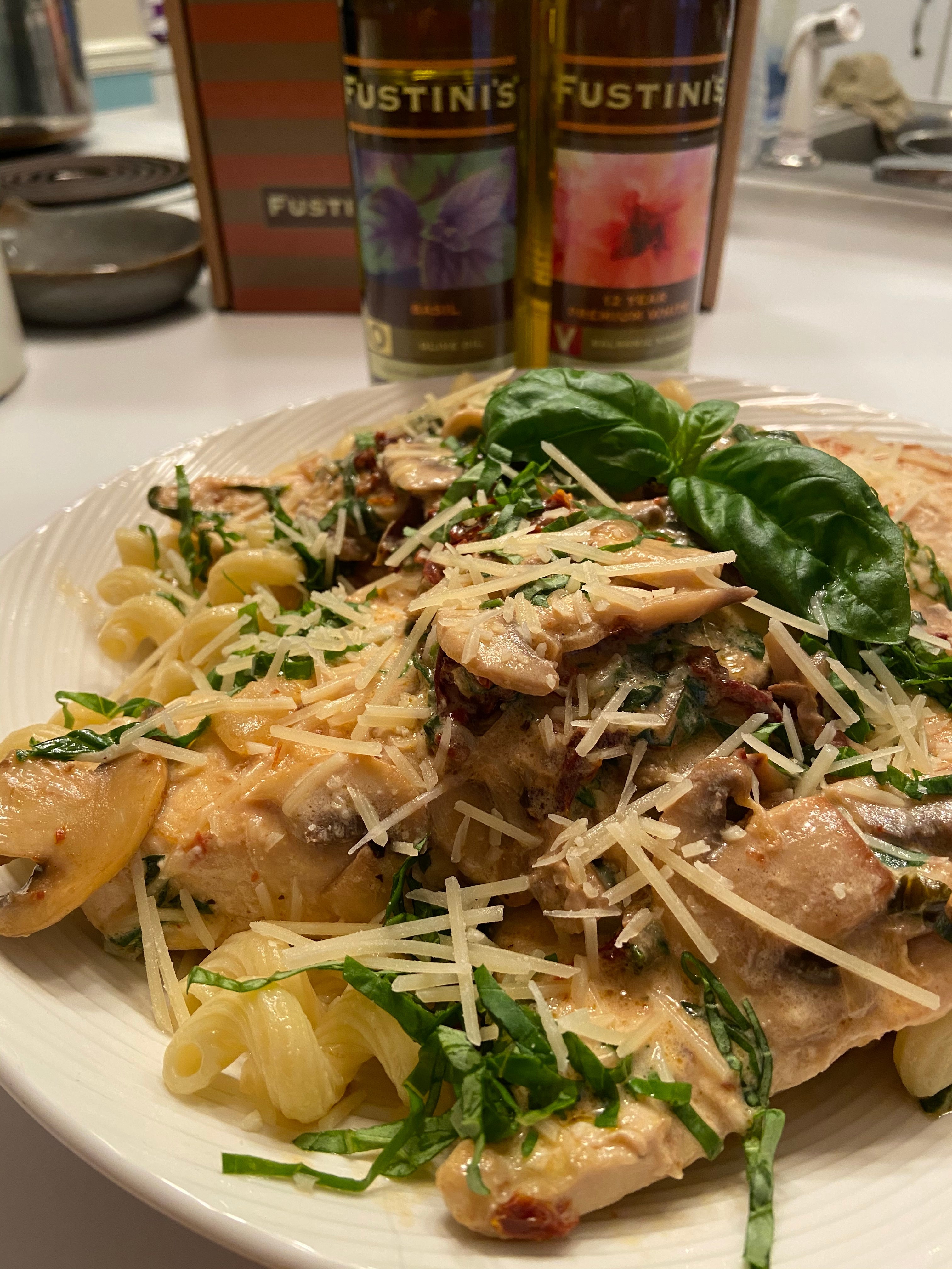 Chicken with Mushrooms and Sundried Tomatoes – Fustini's Oils & Vinegars
