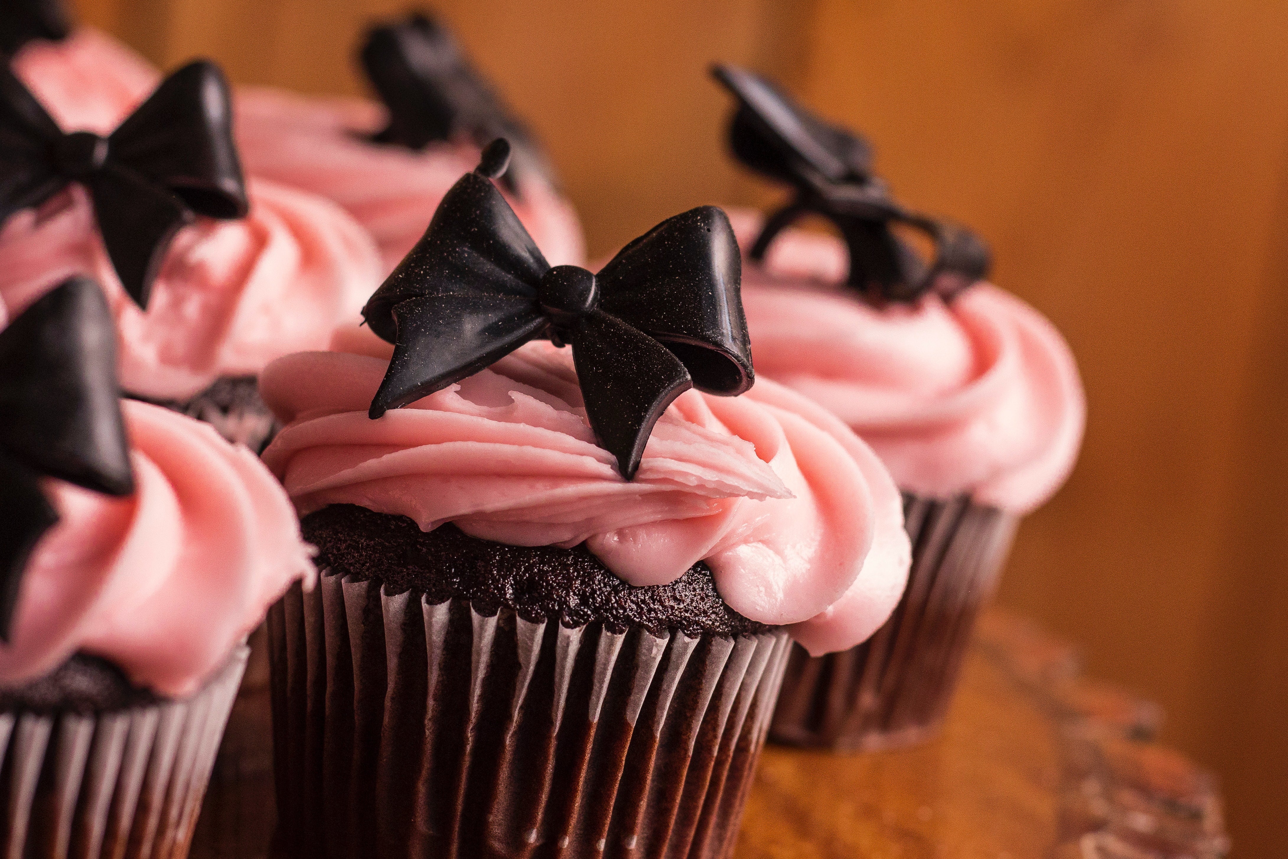 Better Than Chocolate Cupcakes – Fustini's Oils & Vinegars