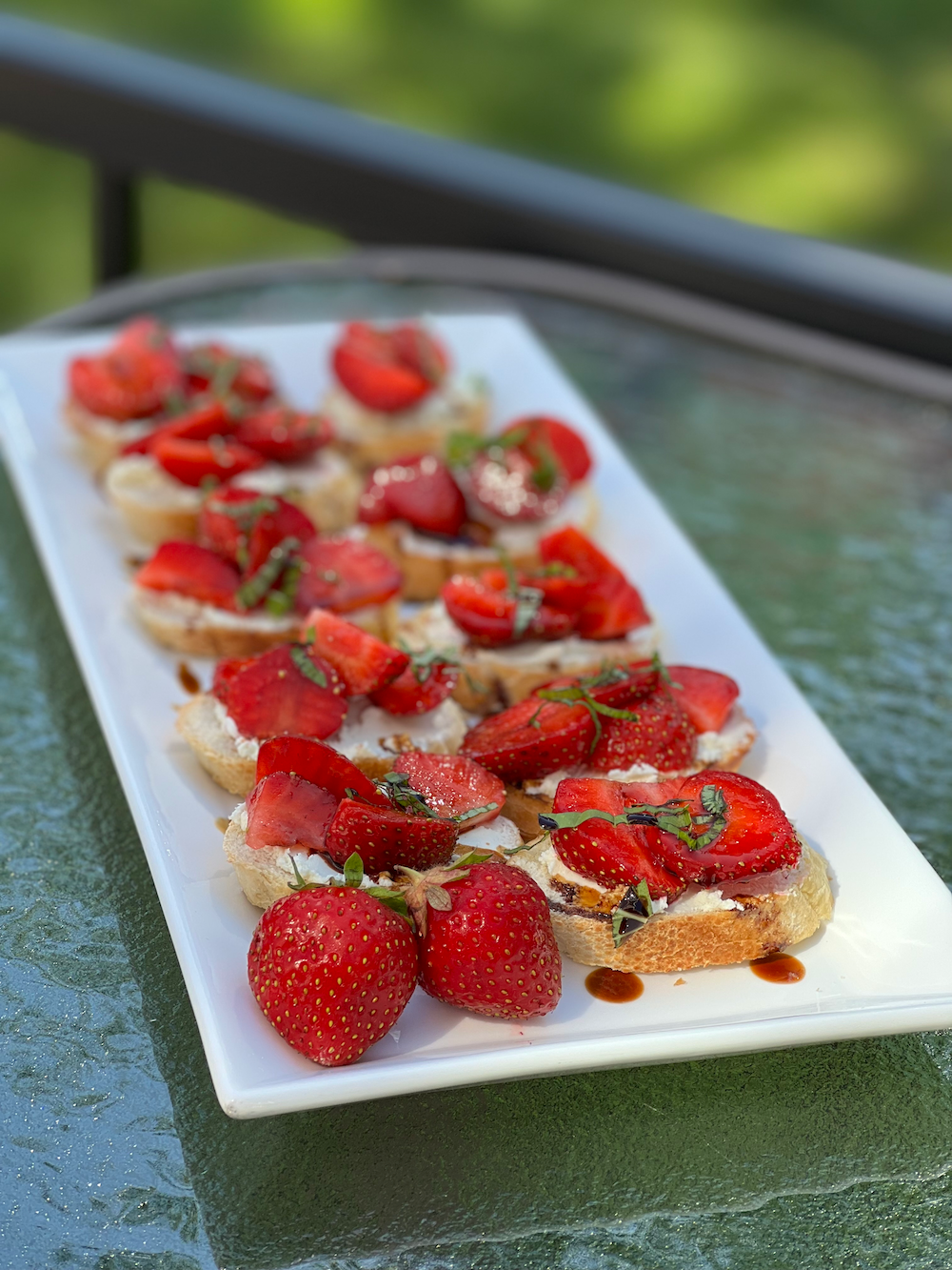 Strawberry Balsamic Bruschetta
&ndash; Fustini's Oils &amp; Vinegars