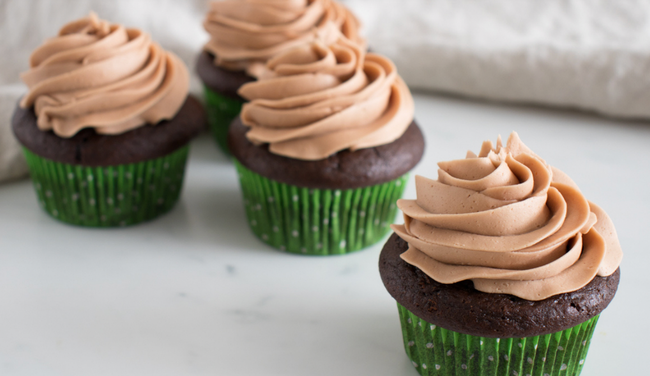 Chocolate Guinness Cupcakes – Fustini's Oils & Vinegars