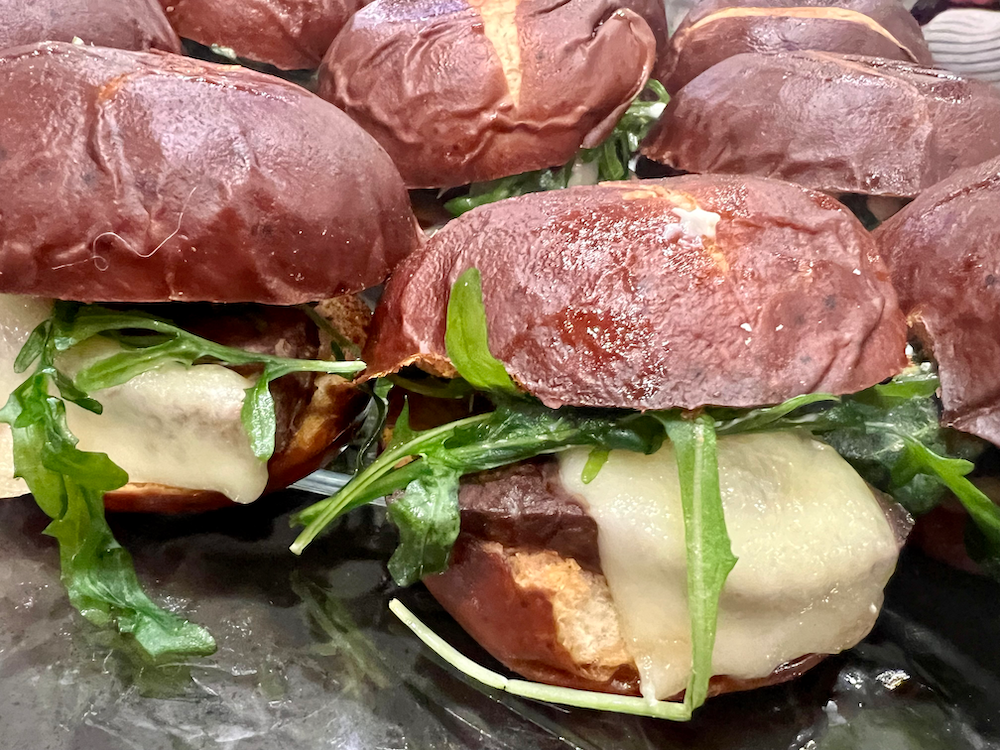 Sirloin Sliders – Fustini's Oils & Vinegars
