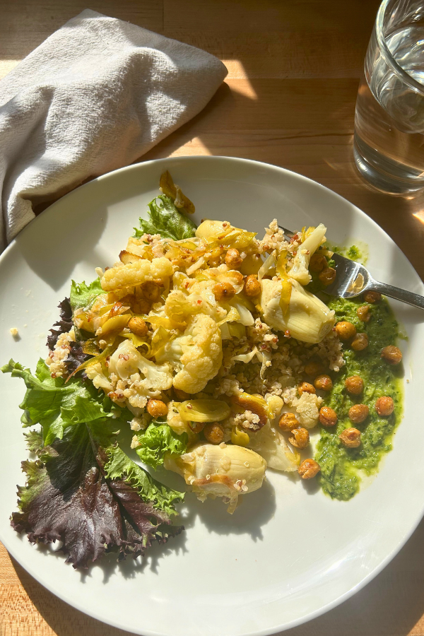 Roasted Cauliflower and Leek Quinoa Salad with Crispy Chickpeas