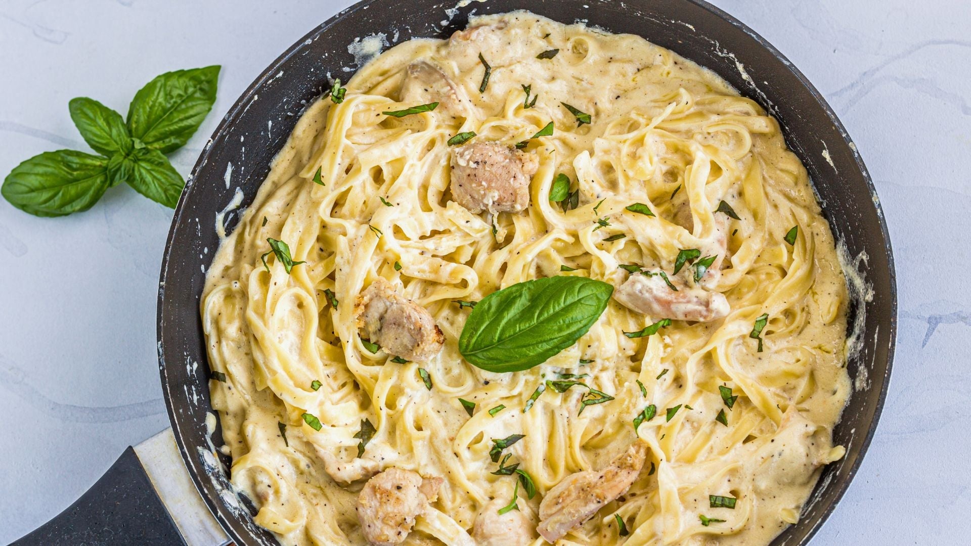 Chicken Alfredo – Fustini's Oils & Vinegars