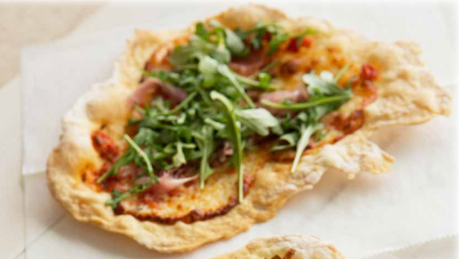 Prosciutto, Provolone and Arugula Pizza