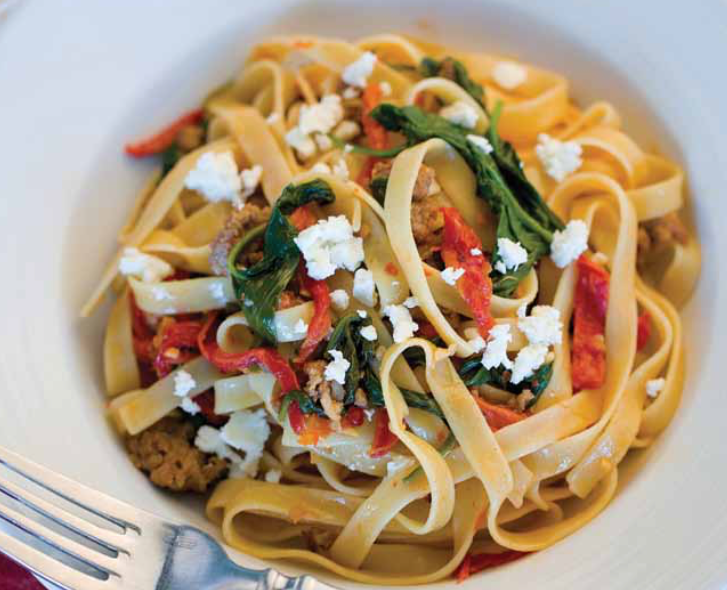 Fettuccini  with Spinach and Sundried Tomatoes
