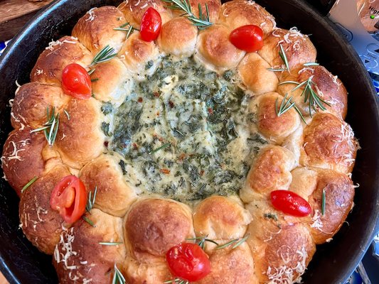 Baked Biscuit Wreath with Spinach Dip