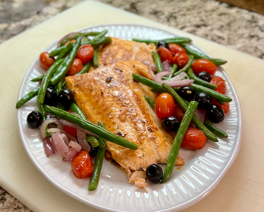 Seared Salmon with Sheet Pan Beans and Tomatoes